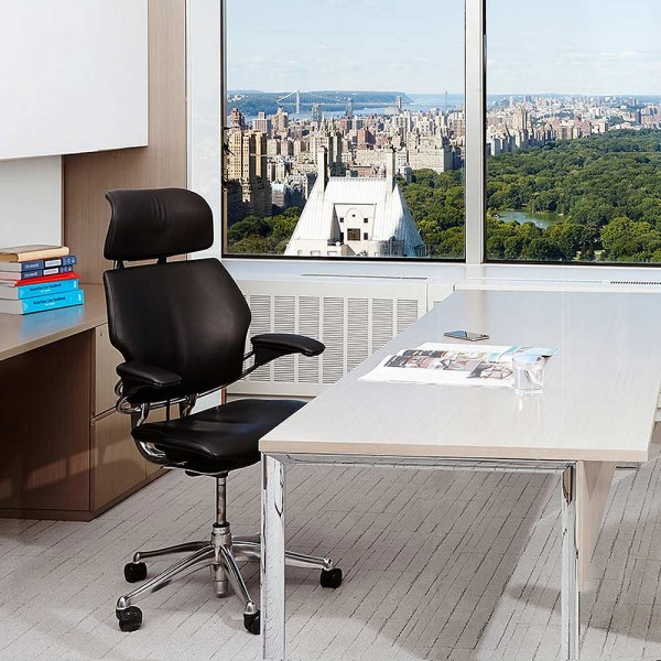 Humanscale Freedom Headrest Anwendungsbeispiel