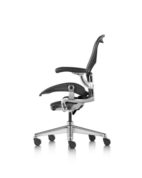 Herman Miller Aeron Remastered Value+ Edition