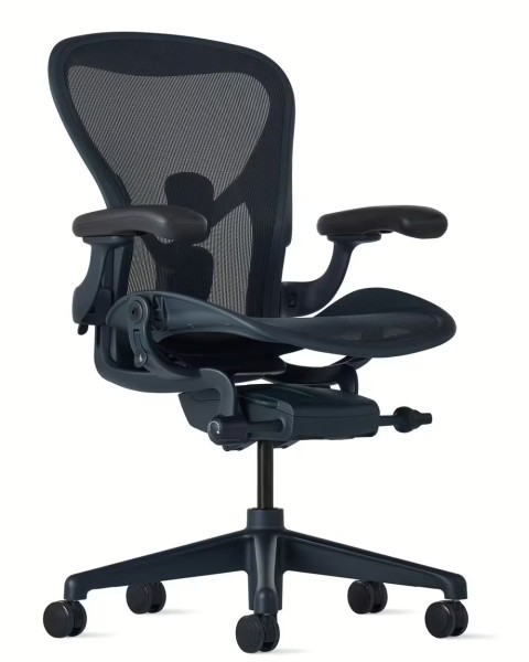 Herman Miller Aeron Remastered Nightfall