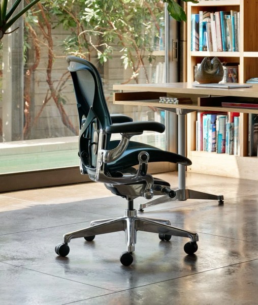 Herman Miller Aeron Remastered Aluminium