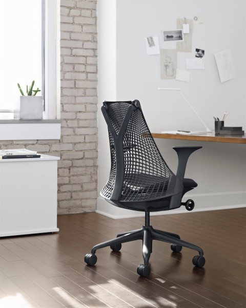 Herman Miller Sayl (fully loaded)